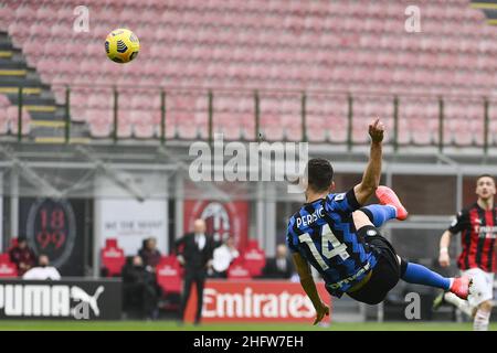 Marco Alpozzi/Lapresse 21 février 2021 Milan, Italie sport football Milan vs Inter - Italian football Championship League A TIM 2020/2021 - Stadio Giuseppe Meazza dans le pic: Ivan Perisic (FC Internazionale Milano); Banque D'Images