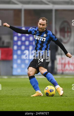 Marco Alpozzi/Lapresse 21 février 2021 Milan, Italie sport football Milan vs Inter - Italian football Championship League A TIM 2020/2021 - Stadio Giuseppe Meazza dans le pic: Christian Eriksen (FC Internazionale Milano); Banque D'Images