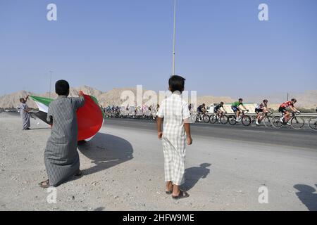 Lapresse - Fabio Ferrari 24 février 2021 Abu Dhabi (Émirats arabes Unis) Sport Cycling UAE Tour 2021 -DUBAI STAGE- Stage 4 - de l'île de Marjan à l'île de Marjan dans la photo: Pendant la course Banque D'Images