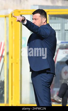 Foto Lapresse - Tano Pecoraro27 02 2021 la Spezia - (Italia)Sport CalcioSpezia vs ParmaCampionato di Calcio série A TIM 2020/2021 - Stadio "Alberto Picco"nella foto:d'aversa robertoPhoto Lapresse - Tano Pecoraro27 février 2021 ville la Spezia - (Italie)Sport SoccerSpezia vs ParmaItalian football Championship League A TIM 2020/2021 - "Alberto Picco" Stadiumin le pic: d'aversa roberto Banque D'Images