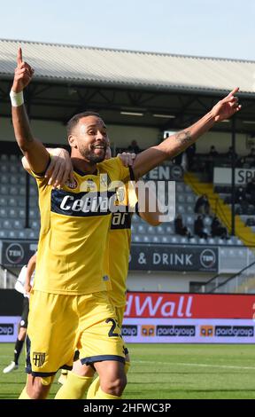 Foto Lapresse - Tano Pecoraro27 02 2021 la Spezia - (Italia)Sport CalcioSpezia vs ParmaCampionato di Calcio série A TIM 2020/2021 - Stadio "Alberto Picco"nella foto:HernaniPhoto Lapresse - Tano Pecoraro27 février 2021 ville la Spezia - (Italie)Sport SoccerSpezia vs ParmaItalian football Championship League A TIM 2020/2021 - "Alberto Picco" Stadiumin le pic: hernani Banque D'Images