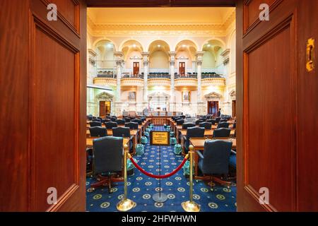 ANNAPOLIS, MARYLAND - 2 AVRIL 2015 : intérieur de la Maison d'État du Maryland dans la Chambre du Sénat d'État du Maryland. Banque D'Images