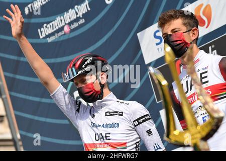 GIAN Mattia d'Alberto - Lapresse Mars, 13 2021 Terni (Italie) Sport Cyclisme Tirreno-Adriatico Eolo 2021 Stage 4 Terni - Prati di Tivo 148 km dans le pic: POGACAR Tadej (SLO)(équipe des Émirats Arabes Unis) Banque D'Images