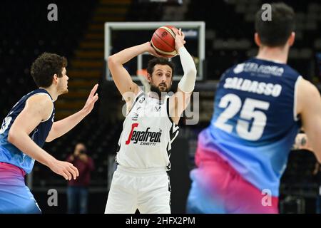 Massimo Paolone/Lapresse 28 mars 2021 Bologna, Italie panier sport Virtus Bologna vs Fortitudo Bologna - LBA Serie A UnipolSai - Virtus Arena dans le pic: Marco Belinelli (Virtus Segafredo Bologna) en action Banque D'Images