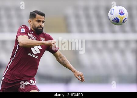 Lapresse - Fabio Ferrari 03 avril 2021 Turin, Italie sport de football EXCLUSIF TORINO FC Torino FC vs Juventus FC - Italian football Championship League A TIM 2020/2021 - stade "Olimpico Grande Torino".Dans le pic:Tomas Rincon (Torino FC); Banque D'Images