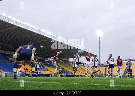 Massimo Paolone/Lapresse 10 avril 2021 Parme, Italie football Parme vs Milan - Ligue italienne de football A TIM 2020/2021 - Stade Ennio Tardini dans le pic: Zlatan Ibrahimovic (AC Milan) en action Banque D'Images