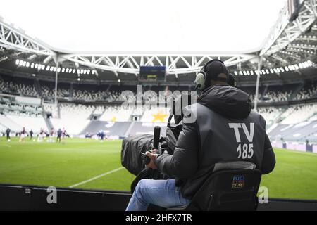 Marco Alpozzi/Lapresse 11 avril 2020 Turin, Italie football sportif Juventus vs Gênes - Ligue italienne de football A TIM 2020/2021 - Allianz Stadium in the pic: stade de football caméraman Banque D'Images