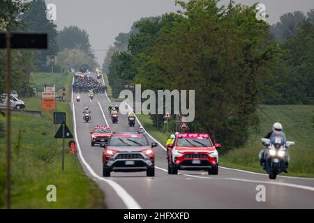 Alessandro Bremec/Lapresse 11 mai 2021 Italie Sport Cyclisme Giro d'Italia 2021 - 104th Edition - Stage 4 - de Piacenza à Sestola dans le pic: Un moment de la course Banque D'Images