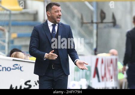 Michele Nucci/Lapresse 16 mai 2021 - Parme, Italie football Parme Calcio 1913 vs Sassuolo U.S. Italian football Championship League A TIM 2020/2021 - Stade Ennio Tardini dans le pic: Roberto d'Aversa (Parme Calcio) Banque D'Images