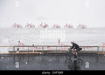 Marco Alpozzi/Lapresse 24 mai 2021 Italie Sport Cyclisme Giro d'Italia 2021 - 104th Edition - Stage 16 - de Sacile à Cortina d'Ampezzo dans le pic: Passo Giau Banque D'Images