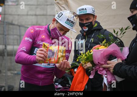 Marco Alpozzi/Lapresse 24 mai 2021 Italie Sport Cycling Giro d'Italia 2021 - 104th Edition - Stage 16 - de Sacile à Cortina d'Ampezzo dans le pic: SAGAN Peter (SVK) (BORA - HANSGROHE) Banque D'Images