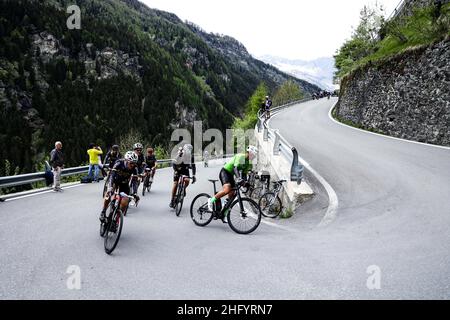 Foto Lapresse/Alessandro Garofalo 29 maggio 2021 Sport Ciclismo Giro d'Italia 2021 – Giro E Nella foto: Tappa 20 Madesimo - Valle Spluga/Alpe Motta photo Lapresse/Alessandro Garofalo 29 mai 2021 Sport Cycling Giro d'Italia 2021 – Giro E dans le pic: 20th scène Madesta Motta - Valle Spluga - Alpe Banque D'Images