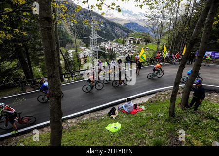 Foto Lapresse/Alessandro Garofalo 29 maggio 2021 Sport Ciclismo Giro d'Italia 2021 – Giro E Nella foto: Tappa 20 Madesimo - Valle Spluga/Alpe Motta photo Lapresse/Alessandro Garofalo 29 mai 2021 Sport Cycling Giro d'Italia 2021 – Giro E dans le pic: 20th scène Madesta Motta - Valle Spluga - Alpe Banque D'Images