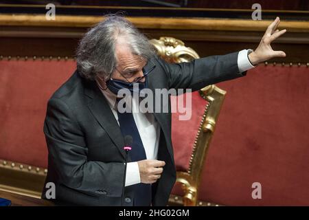 Roberto Monaldo / Lapresse 17-06-2021 Rome (Italie) Sénat - heure des questions sur le pic Renato Brunetta Banque D'Images