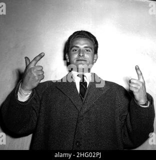 © SILVIO DURANTE / Lapresse ARCHIVIO STORICO TORINO 10 NOVEMBRE 1950 Sport Calcio Giampiero Boniperti Nella foto: IL PRONOSTICO DI GIAMPIERO BONIPERTI E' 2 A 1 PAR LA JUVE NEG- 2807 Banque D'Images