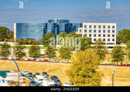 Virginia Housing, un immeuble de bureaux de faible hauteur sur Gambles Hill. Banque D'Images