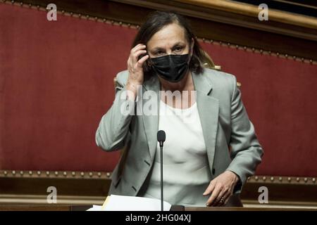 Roberto Monaldo / Lapresse 24-06-2021 Rome (Italie) Sénat - heure des questions sur le pic Luciana Lamorgese Banque D'Images