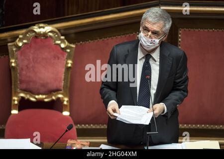 Roberto Monaldo / Lapresse 24-06-2021 Rome (Italie) Sénat - heure des questions sur le pic Daniele Franco Banque D'Images