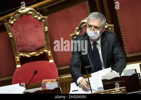 Roberto Monaldo / Lapresse 24-06-2021 Rome (Italie) Sénat - heure des questions sur le pic Daniele Franco Banque D'Images