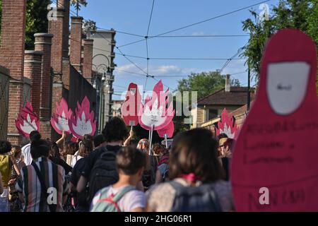 Marco Alpozzi/Lapresse 01 juillet 2021, Turin, Italie Actualités manifestation féministe #NonUniDiMeno, 'juillet 1st Transféministe et transnational - Amour et colère contre l'attaque patriarcale!' Banque D'Images