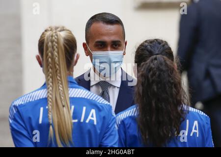 Foto POOL ANSA/Fabio Frustaci/LaPresse12-07-2021 RomaSportPalazzo Chigi - Mario Draghi incontra la&#xA0;squadra under 23 di atletica leggeraNella foto Luigi Di MAIOPÔLE de photos ANSA/Fabio Frustaci/Lapresse 12-07-2021 Rome (Italie)Palazzo SportChigi - Mario se réunit dans le cadre de l'équipe de luigi Di Draghi 23 Banque D'Images