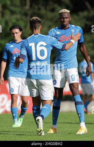 Lapresse 18 juillet 2021 Dimaro Folgarida, Italie match d'été amical SSC Napoli vs Bassa Anaunia dans le pic: Victor Osimhen (SSC Napoli) Banque D'Images