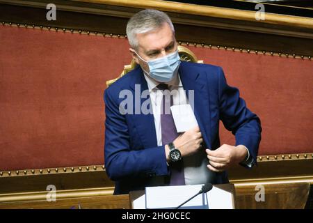 Mauro Scrobogna /Lapresse 22 juillet 2021 Rome, Italie Sénat politique - heure des questions sur la photo : le ministre de la Défense Lorenzo Guérini Banque D'Images