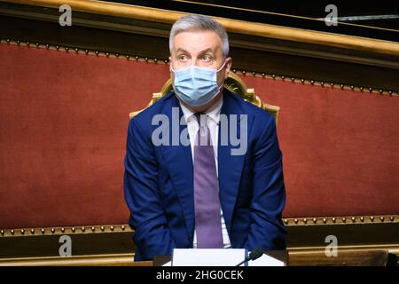 Mauro Scrobogna /Lapresse 22 juillet 2021 Rome, Italie Sénat politique - heure des questions sur la photo : le ministre de la Défense Lorenzo Guérini Banque D'Images