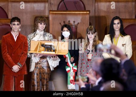 Cecilia Fabiano/ Lapresse 27 juillet 2021 Roma (Italie) Actualités : les Maneskins au Capitole pour la livraison de la Lupa Capitolina au pic : la cérémonie de remise des prix à Giulio Cesare Banque D'Images