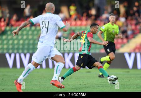 Foto Roberto Settonce/Andrea Pomponi/LaPresse08 Agosto 2021 Terni (TR), Italia sport calcio Ternana vs Avellino - Coppa Italia 2021/2022 - Stadio Libero Liberati Nella foto: salzano photo Roberto Settonce/Andrea Pomponi/LaPresseAugust 08, 2021 Terni(TR), Italy sport football terumano Liberati - salzino - coupe d'Avelo Libero - salzón 2021/2022 Banque D'Images