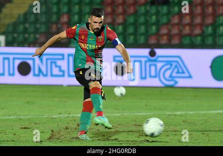 Foto Roberto Settonce/Andrea Pomponi/LaPresse08 Agosto 2021 Terni (TR), Italia sport calcio Ternana vs Avellino - Coppa Italia 2021/2022 - Stadio Libero Liberati Nella foto: Furlan gol photo Roberto Settonce/Andrea Pomponi/LaPresseaer 08 août 2021 Terni(TR), Italie sport Liberati - coupe d'Avelnadio - Sport d'Italie - coupe d'Avelnadio Liberati - 2021/2022Objectif Furlan Banque D'Images