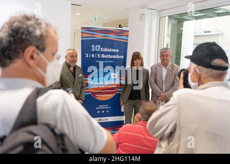 Marco Alpozzi/Lapresse 26 août 2021 Turin, Italie Conférence de presse du 'Festival della TV e dei Nuovi Media' dans le pic: Carosso, Mariani, Arnulfo Banque D'Images