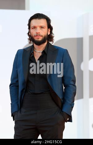 GIAN Mattia d'Alberto - Lapresse 2021-09-02 Venise 78th Festival International du film de Venise "la main de Dieu" tapis rouge sur la photo: Marlon Joubert Banque D'Images