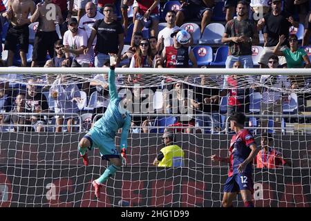 Lapresse/Alessandro Tocco 12 septembre 2021 Cagliari (Italie) Sport Soccer Cagliari Calcio vs Genoa FC League A TIM 2021/2022 "Unipol Domus" Stadium&#xA0; sur la photo:SALVATORE SIRIGU 57(Genoa FC) Banque D'Images