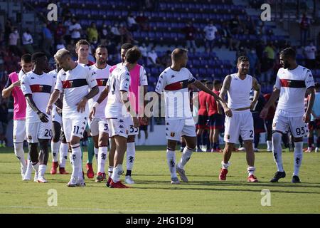 Lapresse/Alessandro Tocco 12 septembre 2021 Cagliari (Italie) Sport Soccer Cagliari Calcio vs Genoa FC League A TIM 2021/2022 "Unipol Domus" Stadium&#xA0; dans la photo: Les joueurs de Gênes célèbrent à la fin du match Banque D'Images