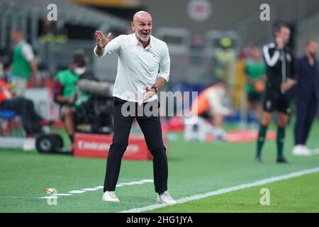 Spada/Lapresse 22 septembre 2021 - Milan,Italie Sport, Soccer AC Milan vs Venezia - Italien Serie A football Championship 2021/2022 - San Siro Stadium sur la photo :Stefano Pioli Banque D'Images