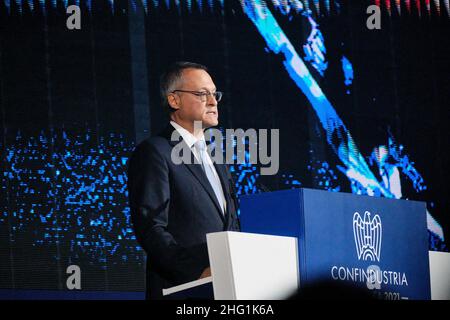 Mauro Scrobogna /Lapresse 23 septembre 2021 et#xA0; Rome, Italie Assemblée de la Confindustrie de l'économie 2021 sur la photo : le Président de la Confindustria Carlo Bonomi pendant son discours Banque D'Images