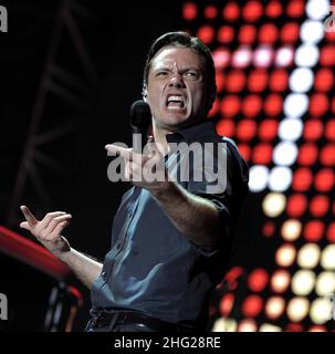 Le chanteur italien Tiziano Ferro en concert, Turin, Italie. Banque D'Images