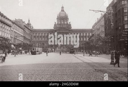 Photo d'époque du Musée national de Prague.(Národní muzeum).Empire austro-hongrois.1900s Banque D'Images