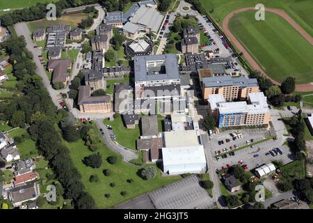 Vue aérienne de l'université Leeds Trinity, West Yorkshire, Royaume-Uni Banque D'Images