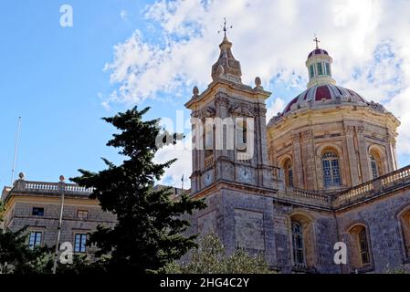 L'église baroque notre-Dame de Liesse - l'église Ta Liesse - près des rives du Grand Port - la Valette, Malte.2nd février 2016 Banque D'Images