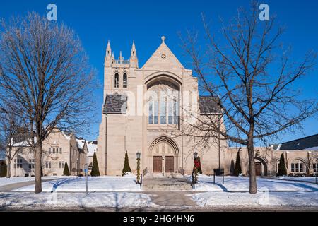 église historique de style néo-gothique dans le quartier des collines de saint paul minnesota Banque D'Images