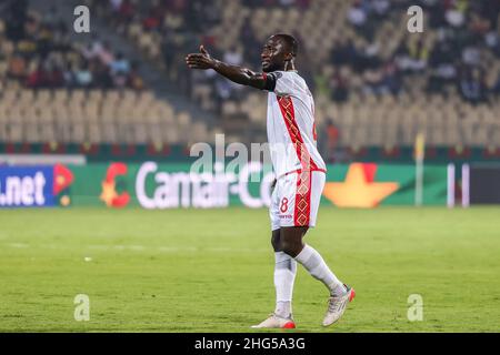 YAOUNDÉ, CAMEROUN - JANVIER 18: Le joueur du FC de Liverpool Naby Keita de Guinée pendant le match de groupe B de la coupe d'Afrique des Nations 2021 entre Zimababwe et la Guinée au Stade Ahmadou Ahidjo le 18 janvier 2022 à Yaoundé, Cameroun.(Photo de SF) Banque D'Images