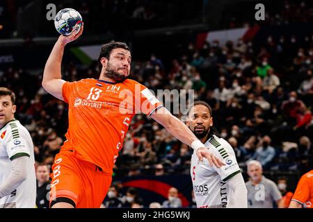 BUDAPEST, HONGRIE - JANVIER 18 : Samir Benghanem des pays-Bas lors du match des hommes EHF Euro 2022 Groupe B entre les pays-Bas et le Portugal au MVM Dome le 18 janvier 2022 à Budapest, Hongrie (photo de Henk Seppen/Orange Pictures) Banque D'Images