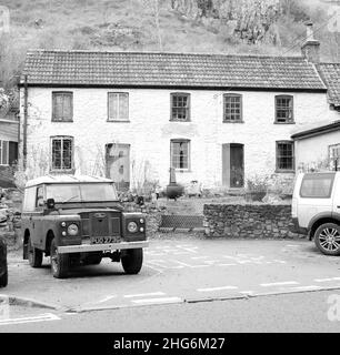 Janvier 2022 - un cheval de travail Land Rover de 54 ans à Cheddar, Somerset, Angleterre, Royaume-Uni. Banque D'Images