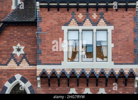 Cadre en briques et bois ornés, Dinham, Ludlow, Shropshire, Angleterre Banque D'Images