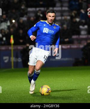 Édimbourg, Royaume-Uni.18th janv. 2022. Cinch Premiership - Heart of Midlothian v St Johnstone 18/01/2022 Pic shows: St Johnstone Forward, Michael O'Halloran, apporte le terrain de balle comme hôte de jeu de coeurs à St Johnstone dans le premier Cinch au parc Tynecastle, Édimbourg.Crédit : Ian Jacobs/Alay Live News Banque D'Images