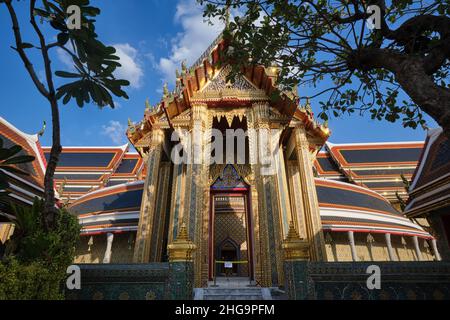 Wat Ratchabophit, Bangkok, Thaïlande, un important temple bouddhiste et le siège de l'actuel Sangharat (Sankharaat/Sangharaja), le chef du bouddhisme thaïlandais Banque D'Images