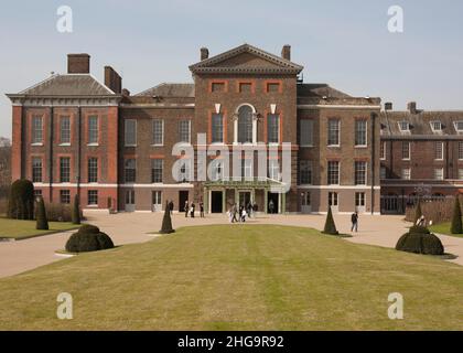 Le palais de Kensington, London UK Banque D'Images