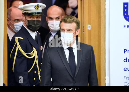 Strasbourg, France.19th janvier 2022.Emmanuel Macron Roberta Metsola lors d'une conférence de presse après son discours devant le Parlement européen.Le 19 janvier 2022, à Strasbourg, dans le nord-est de la France.Photo de Nicolas Roses/ABACAPRESS.COM crédit: Abaca Press/Alay Live News Banque D'Images